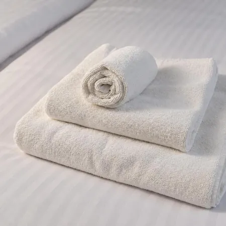 Two-bedroom With Free Parking And Air Conditioning